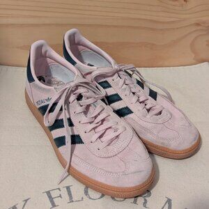 Adidas Spezial Sneakers